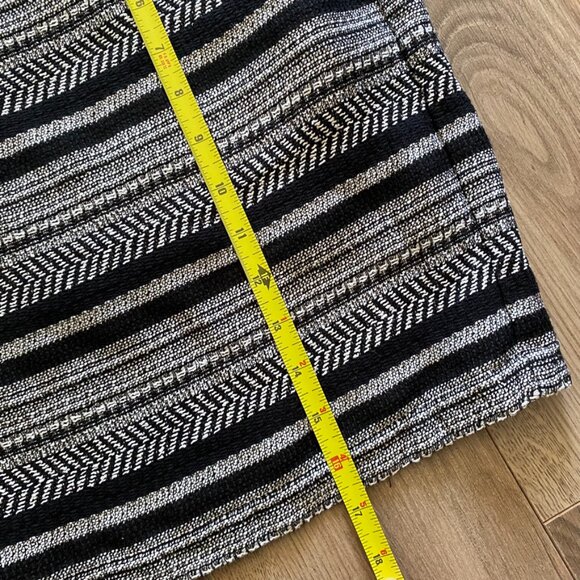 Lou & Grey (Loft) Black & Grey Knit Mini Skirt - Picture 8 of 10